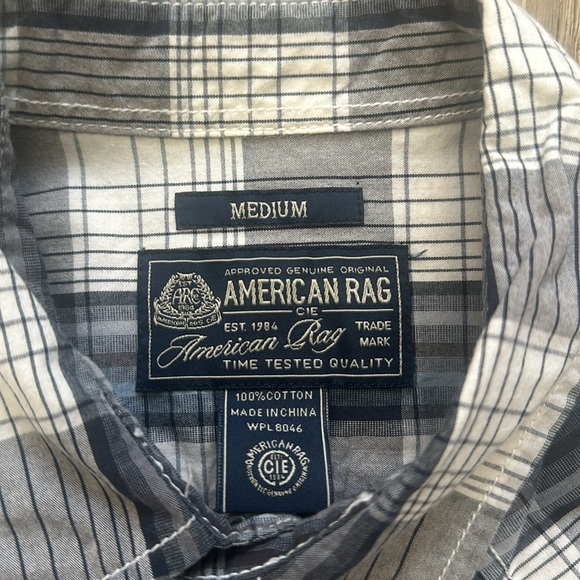 American rag Button down - Picture 3 of 4